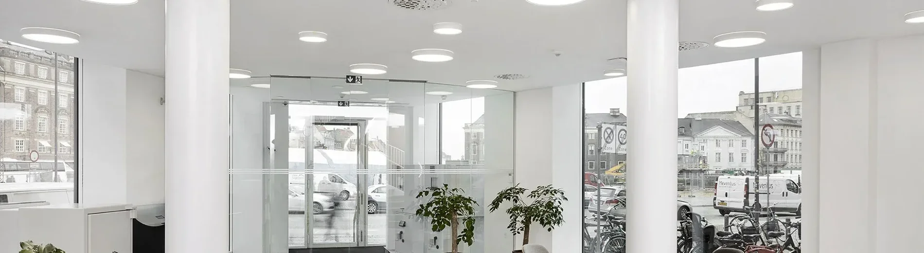 Sydbank header 2100x900 Louis Poulsen