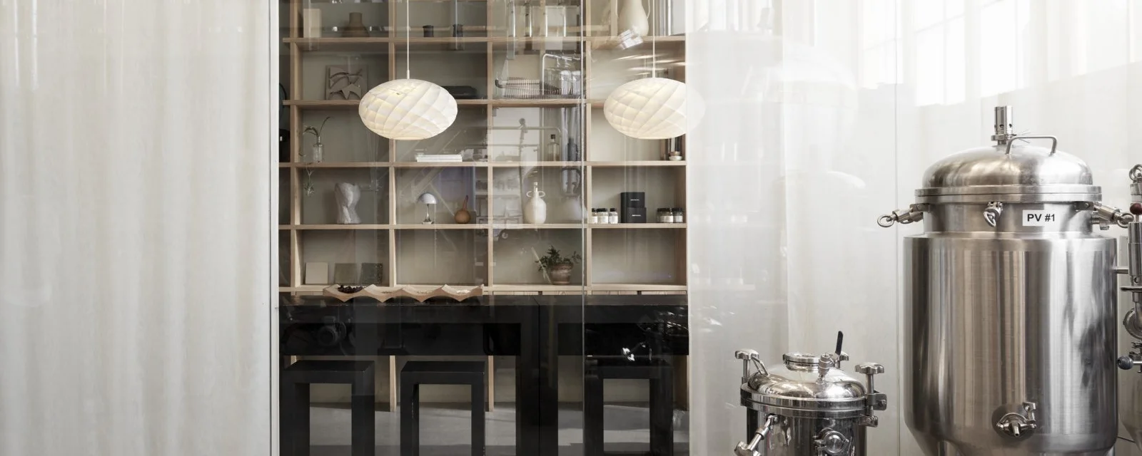 Patera oval pendant louis poulsen 1