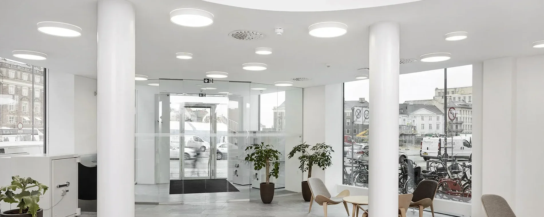Sydbank header 2100x900 Louis Poulsen